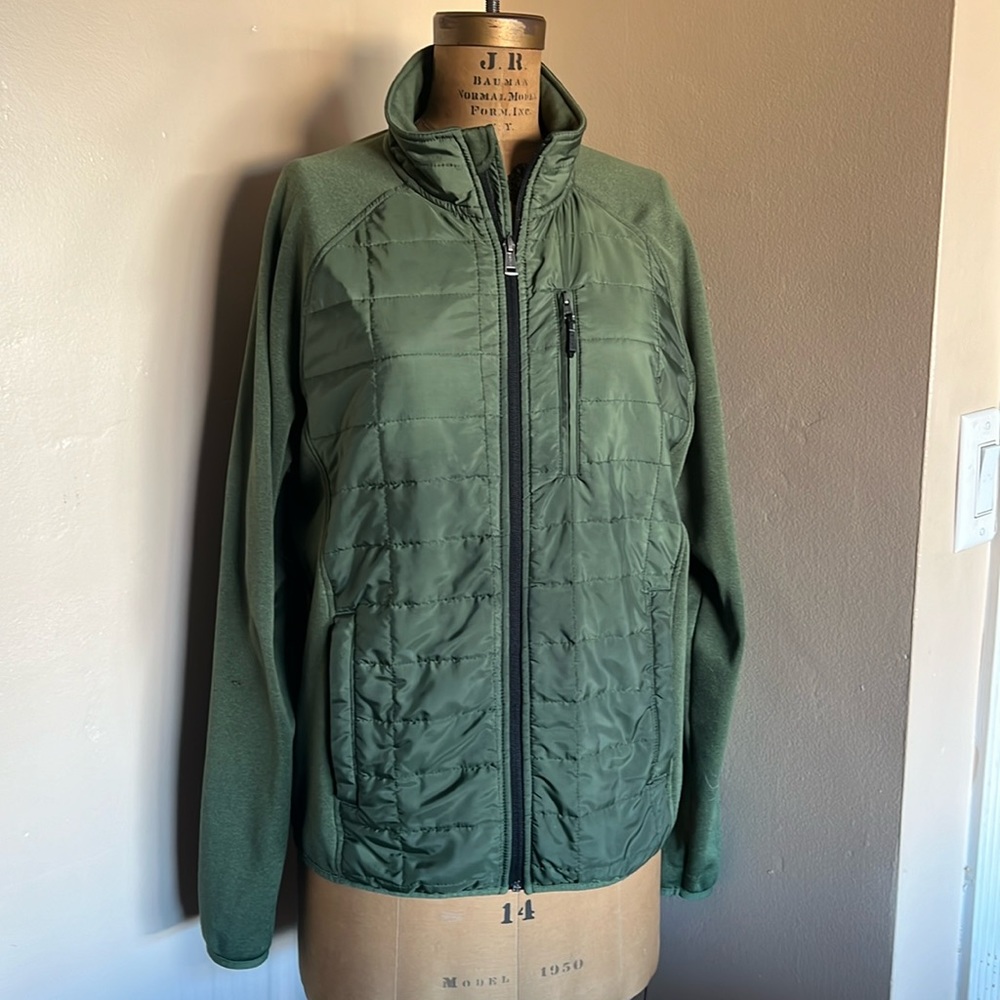 Men’s Orvis Green Jacket size Medium
